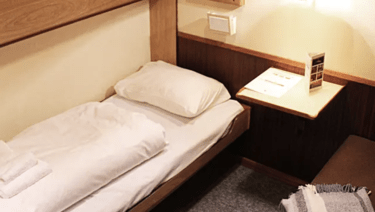 Hurtigruten Expeditions MS Nordstjernen Cabins D4.png